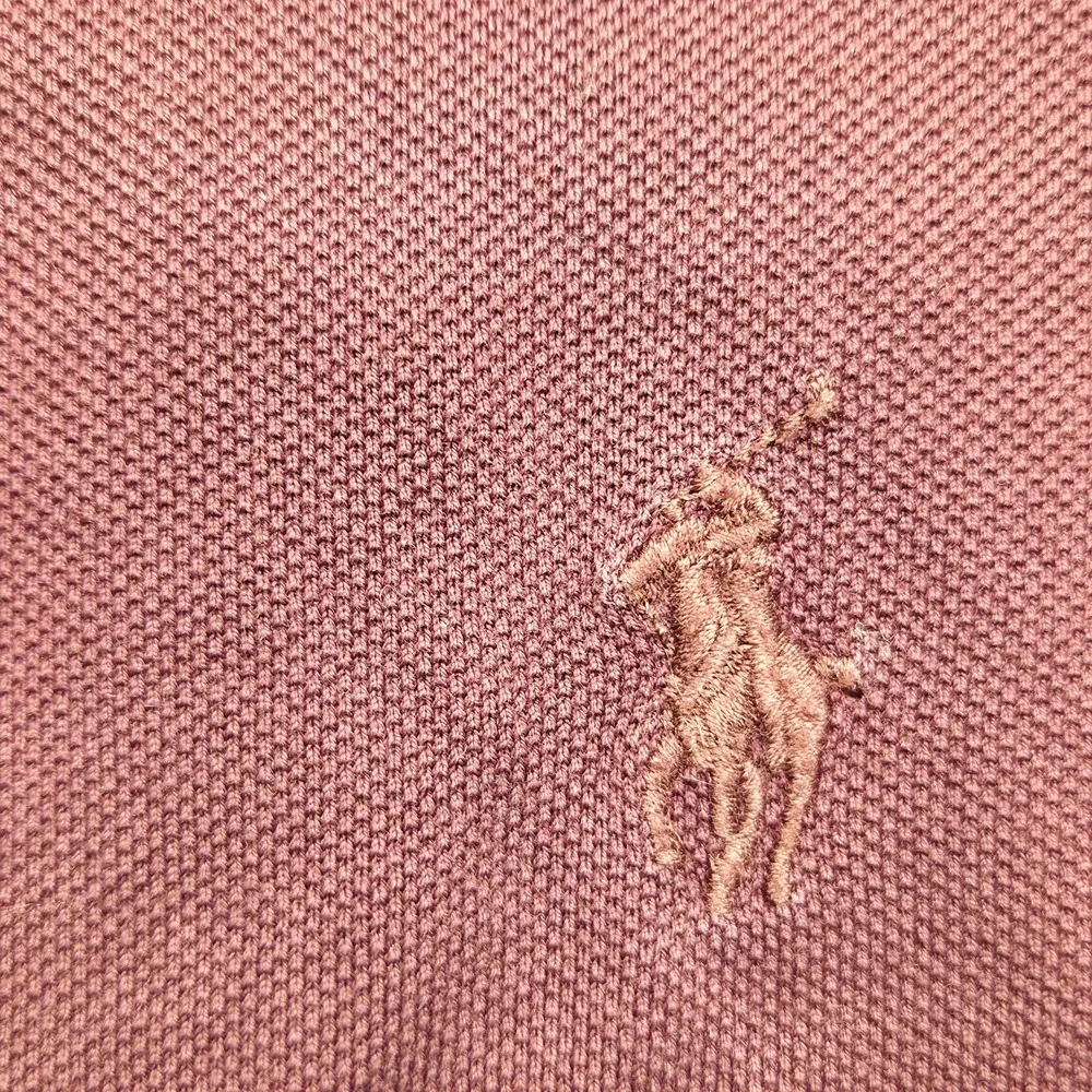 Ralph Lauren Youth Knit Oxford Long Sleeve Button Down Shirt Burgundy‎ Medium